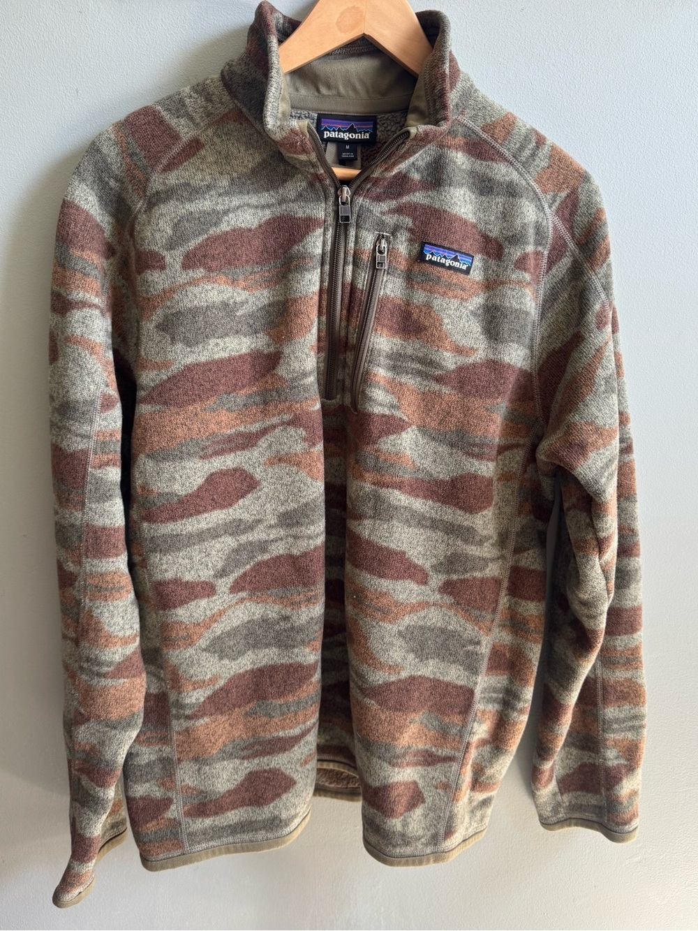 Patagonia Better Sweater 1/4 Zip Camo Fleece Pullover Size M